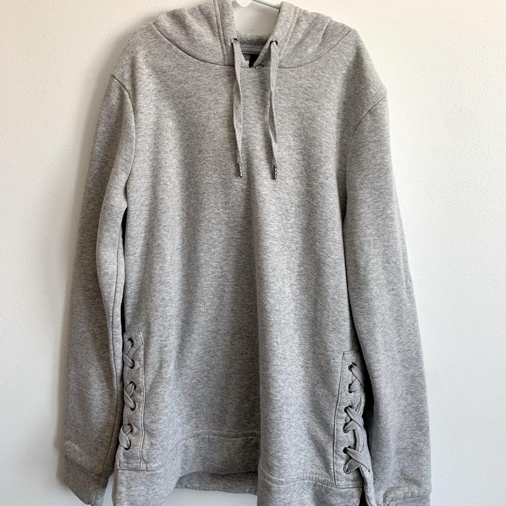 Gray sweater hoodie from kyodan!